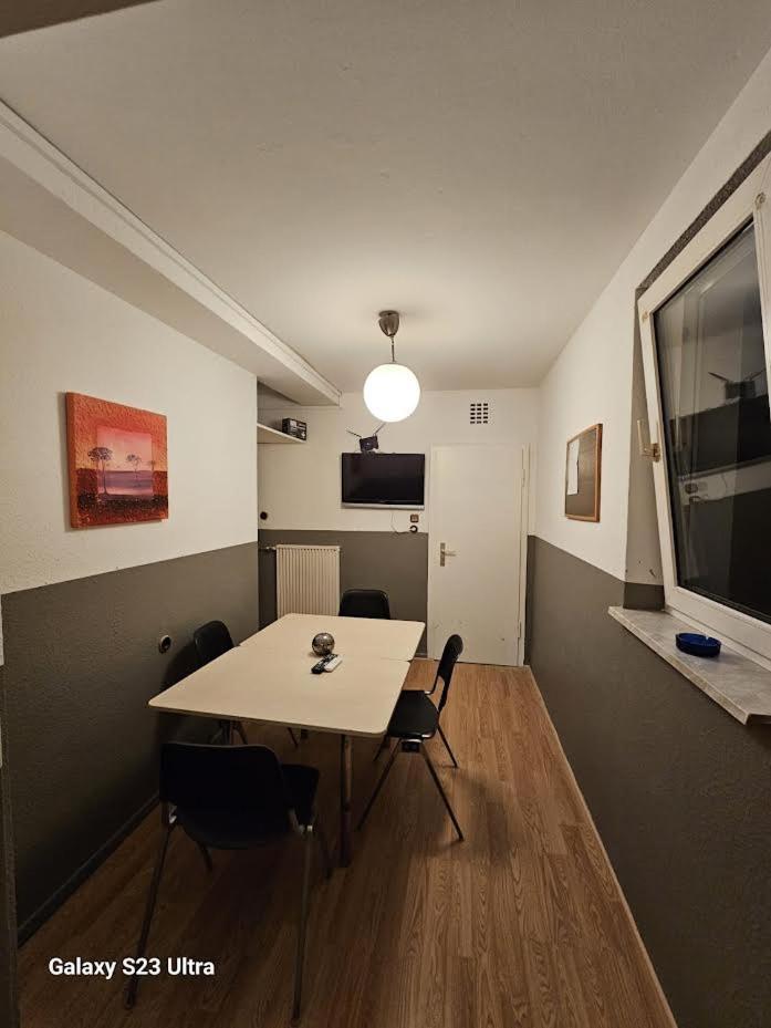 M&L Wohnen 1 Appartement Essen Buitenkant foto